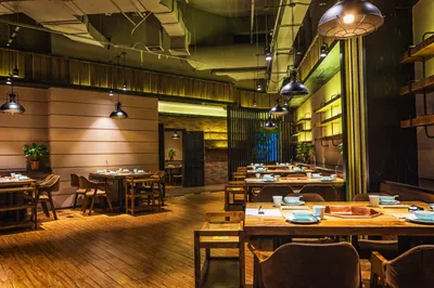 Luxury Cafe & Restaurant Retreats